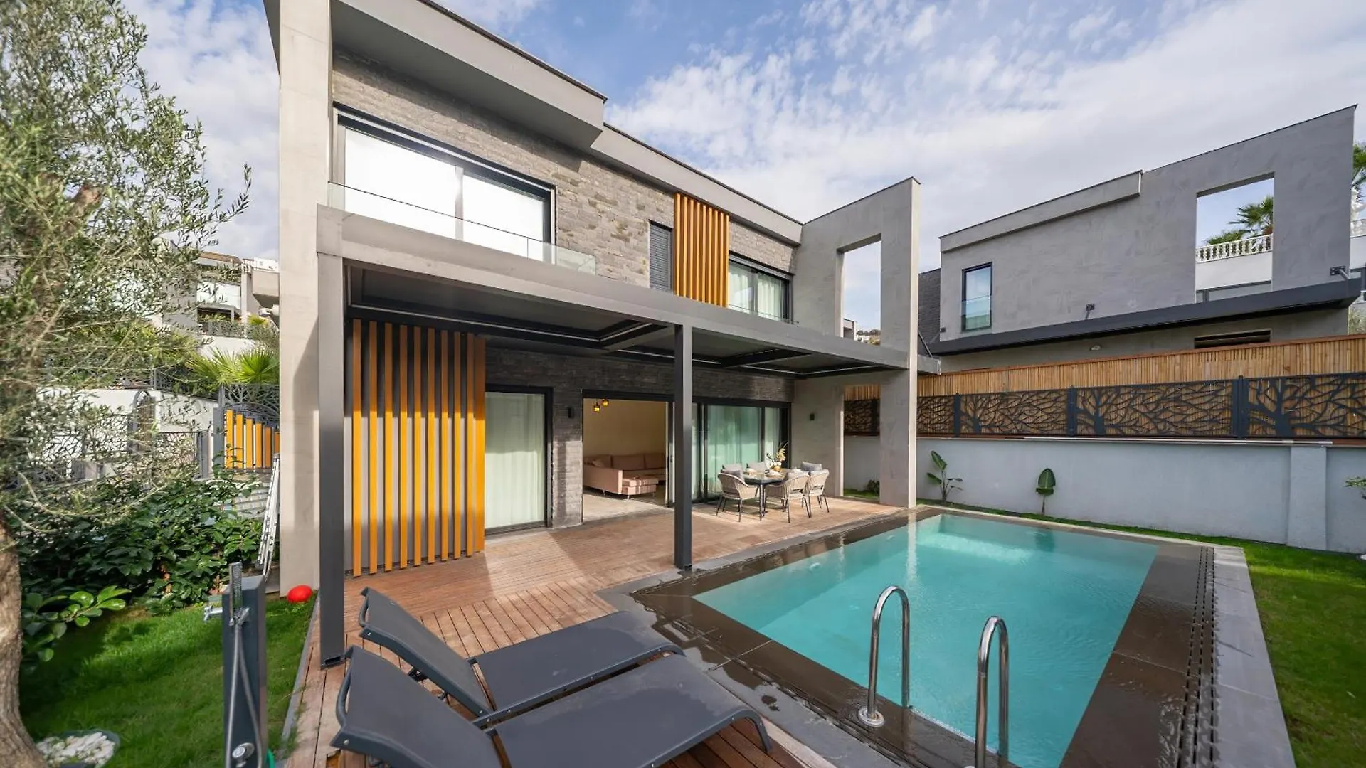 Villa With Private Swimming Pool In Bodrum